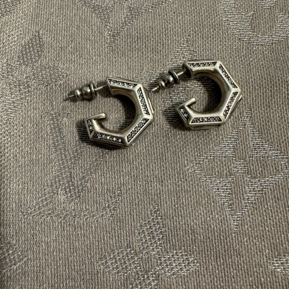 Gucci Silver Marmont Circular Studded Earrings - Picture 4 of 5
